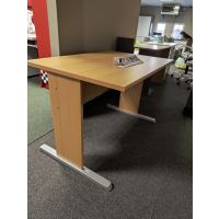 Forte - TEMPRA Biurko KT-23-127 | 108x72x72h cm | Buk | Aluminium | DOSTĘPNE OD RĘKI