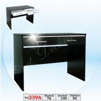 Art. Decoration - 239A Biurko z wstawką aluminiową